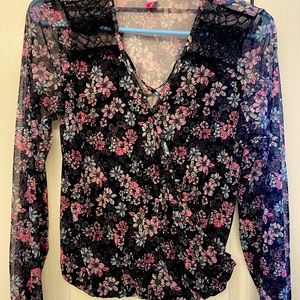 Quarter sleeve black floral women’s top